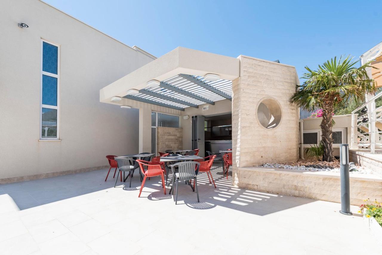 Kings View Sarkic Apartment Новаля Екстериор снимка