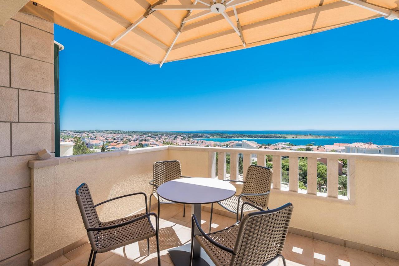Kings View Sarkic Apartment Новаля Екстериор снимка